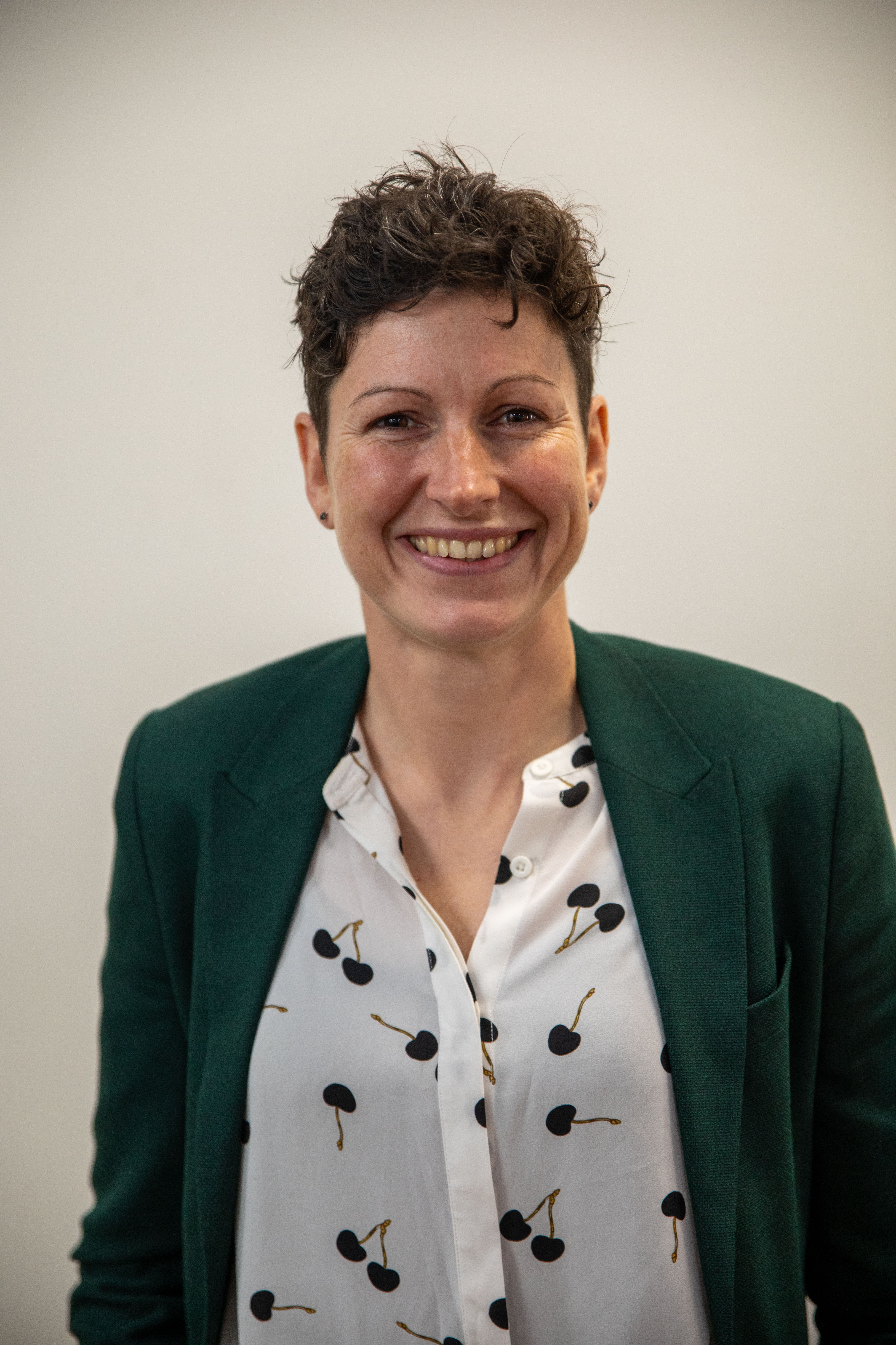 Emily Oliver headshot